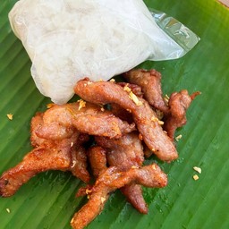 ข้าวเหนียวหมูทอด