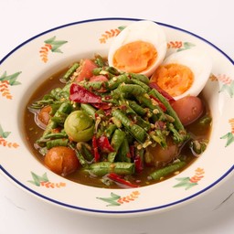 ตำถั่ว ไข่ต้มยางมะตูม (LS)