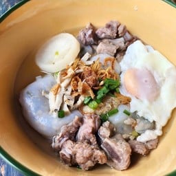 ก๋วยเตี๋ยวปากหม้อ+ไข่+ซี่โครงหมู