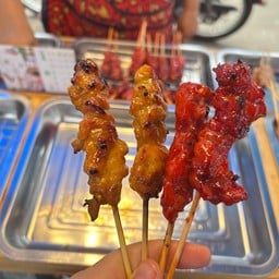 ชุดไก่อิ่ม(มีข้าวห่อใหญ่)