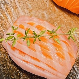 sushi toro ( ท้องปลา )