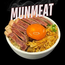 ข้าวผัดมันเนื้อย่างไข่ดอง Australian Beef Picanha