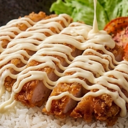 ข้าวไก่กรอบซอสมายองเนสฉ่ำ