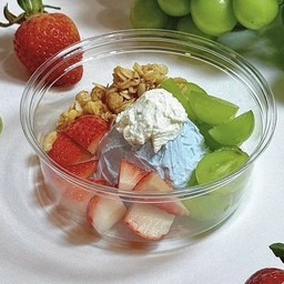 Greek yogurt ภูเขาไฟสไปรูลิน่า ( เลือกผลไม้เองได้ 3 อย่าง )