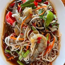 ตำขนมจีนกุ้งสด