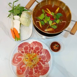 [อร่อยซ่ากับโค้ก] แจ่วฮ้อนหมู มินิ +  โค้ก ไม่มีน้ำตาล (ขวด)