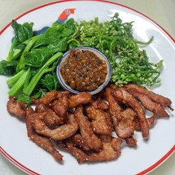 แจ่วพริกคั่วสดผักปลังหมูแดดเดียว