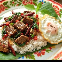 กะเพราเนื้อตุ๋น