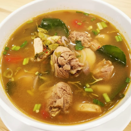 ต้มไก่บ้านใบมะขามอ่อน