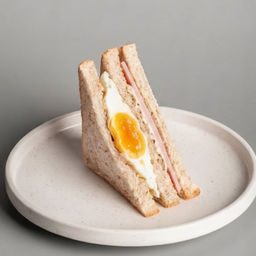 Sandwich ham egg