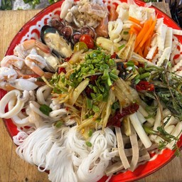 ส้มตำซิตี้ตำแซ่บยำซิ่ง ตลาดชิล์ลมาเก็ต