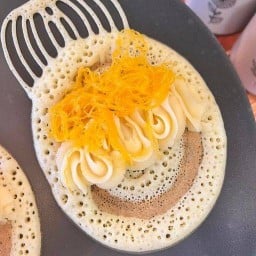 ร้าน โตเกียว ริมรั้ว