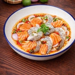 ยำแซลมอน กุ้งสด