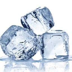 น้ำแข็ง