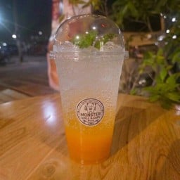 Monster Cafe กาแฟ-น้ำปั่น