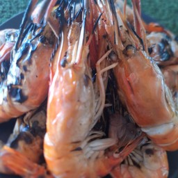 นน.กุ้ง6ขีดชั่งกุ้งสดก่อนเผา