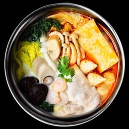 ซุปหมาล่ากระดูกหมู 麻辣猪骨汤锅底 (น้ำซุปสำหรับหม้อไฟ)(火锅)