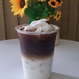กาแฟมะพร้าวนมสด  (กาแฟสด)