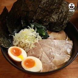 Uchidaya Ramen (อุชิดายะ ราเมน) สุขุมวิท39 (ใกล้กับฟูจิซุปเปอร์ 2)