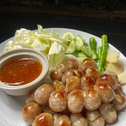ใส้กรอกอีสานชุดกลาง