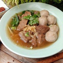 เกาเหลาเนื้อน้ำใส