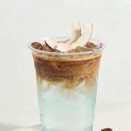 กาแฟสดอเมริกาโน่ ช่อดอกมะพร้าว