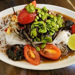 ตำขนมจีนปูดำ