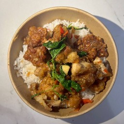 ข้าวกะเพราไก่โว้ย