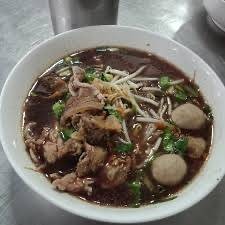 เกาเหลาเนื้อสดน้ำตก