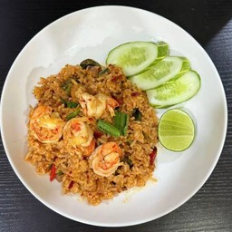 ข้าวผัดต้มยำกุ้ง