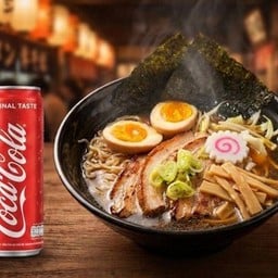 [อร่อยซ่ากับโค้ก] โชยุ ราเมน +  โค้ก ออริจินัล (กระป๋อง)