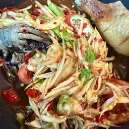 ร้านส้มตำแม่น้องเมย์ แม็กซ์แวลู ซูเปอร์มาร์เก็ต สาขาพัฒนาการ