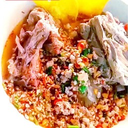 เตี๋ยวยำเล้งหมูสับ