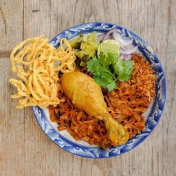 ข้าวซอยไก่คั่วแห้ง