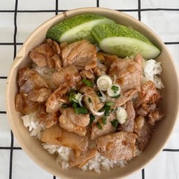 ข้าวยำไก่แซ่บ By อ๊ะ อาย