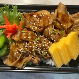 Haru takoyaki Maxvalu ชั้น 1 ห้างอิออน ศรีราชา
