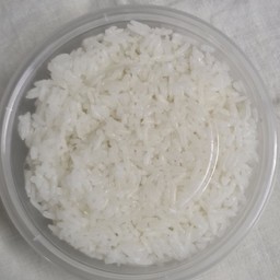 ข้าวหอมมะลิร้อนๆ หอมนุ่ม