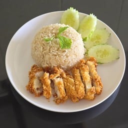 ข้าวมันไก่ทอด