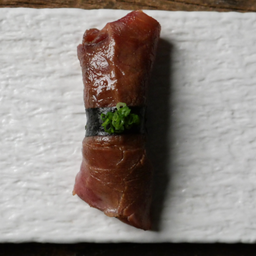 ซูชิเนื้อพรีเมี่ยม (D)