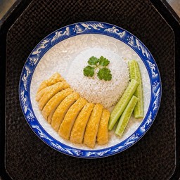 ข้าวหน้าไก่ตุ๋นสับ