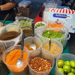 เจ๊เหมียวบางโฉลง ตลาดเรือบิน สมุทรปราการ