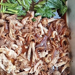 ขาหมูกับข้าว