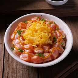 ข้าวหน้าแซลม่อนย่าง สไปซี่ (D)