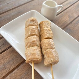 จ๋อไก่