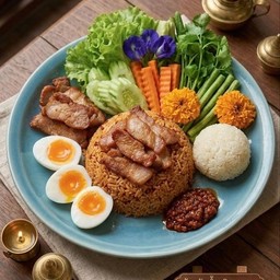 ชุดข้าวคลุกน้ำพริกตาแดง+หมูย่างเอื้องคำ+ไข่ต้ม