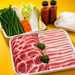 ชุดหมูสุดคุ้ม