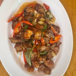 กับข้าว หมูกรอบผัดพริกเผา (จานใหญ่)