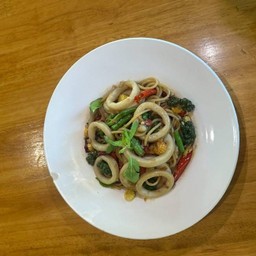 สปาเก็ตตี้ขี้เมาหมึก