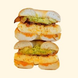 Garlic Chilli and Avocado Bagel - การ์ลิค ชิลลี่ และ อะโวคาโด เบเกิล