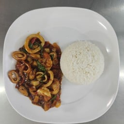 ข้าวทะเลผัดพริกเผา